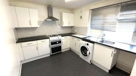 Long Meadow Way, Canterbury, Canterbury, CT2 - Photo 4