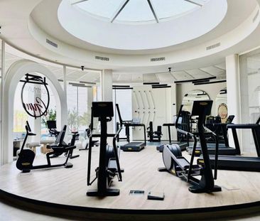 Ready To Move | Specious | Prime Location | Book - Photo 4