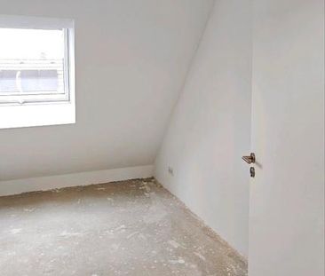 mietwohnung Dachgeschoss Kernsanierte KfW-55 mit Südbalkon - Foto 6