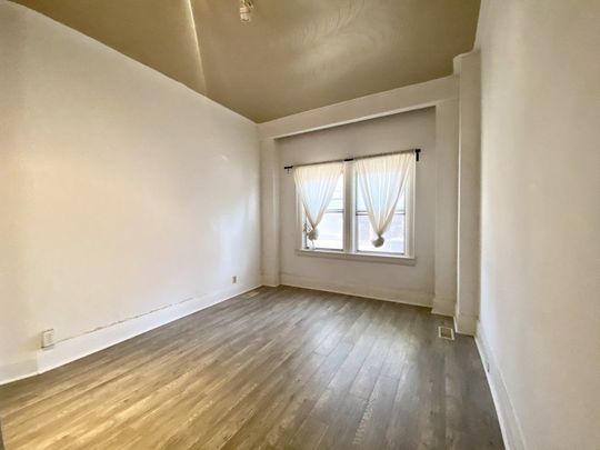 For Lease - 1078 College Street Unit# Main, Toronto, Ontario - Photo 1