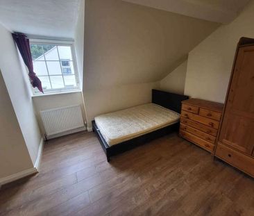 Rothesay Road, Luton, Luton, Bedfordshire, LU1 - Photo 4