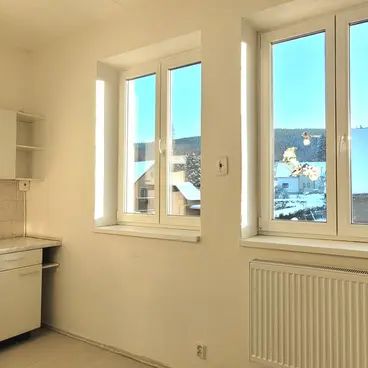 Pronájem bytu 1+1 v Smržovce, ul. Hlavní - Photo 1