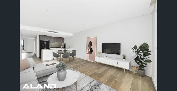 Modern & Luxury Two Bedroom Apartment! - Photo 1