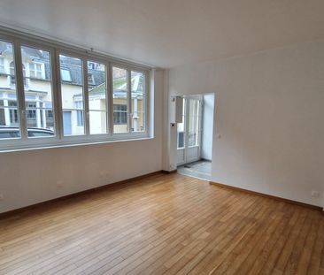 Location Appartement 2 pièces 49m² ROUEN 76000 - Photo 2
