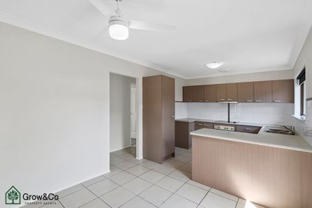 3 Bedroom Family Home - Master with Air Con - Photo 2