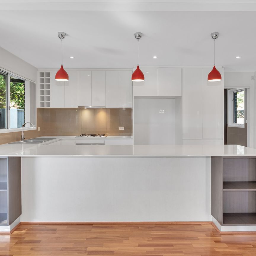 Expansive living in the Inner North - Photo 1
