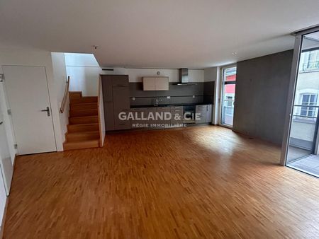 Splendid 2.5-room duplex apartment with balconies - Photo 5