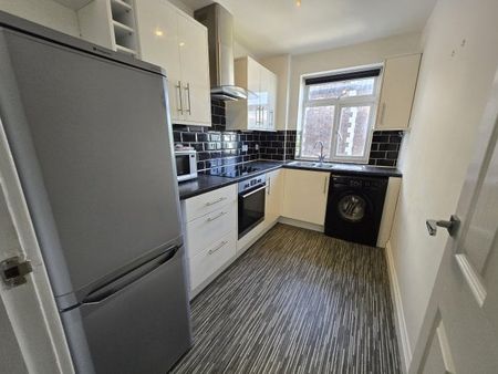 St. Catherines Terrace BN3 2RQ - Photo 4