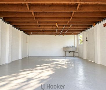 Beautifully Renovated 3 Bedroom Home with Water Views - Photo 6