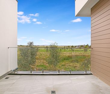 2/59 Gilded Road, Werribee VIC 3030 - Townhouse For Rent | Domain - Photo 1