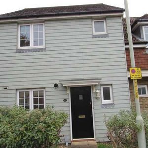 Pochard Crescent, Herne Bay, CT6 - Photo 3