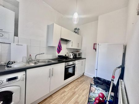 2 bedroom house share to rent - Photo 5