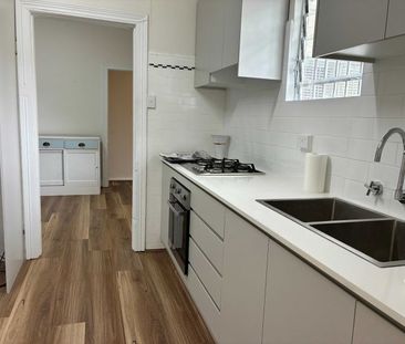 4 Napier Street, Petersham NSW 2049 - House For Rent | Domain - Photo 3