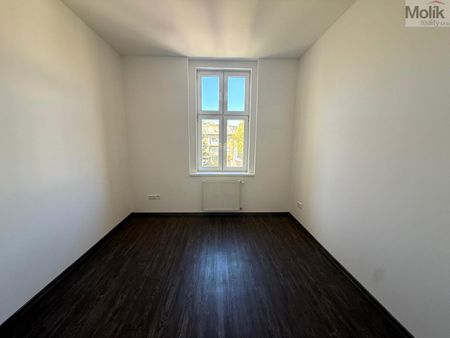 Pronájem bytu 2+1 65 m², 28. října , Chomutov - Photo 3