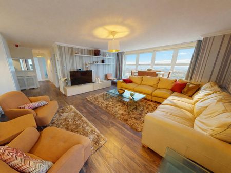 Flat to rent on - Photo 4