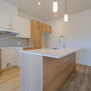 4 1/2 condo locatif neuf - Photo 2