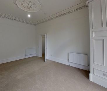 3 bedroom apartment to rent - Photo 3