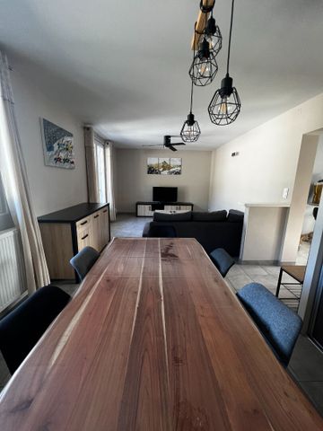 Appartement - 3 pièces - 70 m² - Photo 3