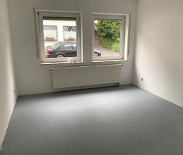 Moderne 3,5 Zimmer-Wohnung mit Balkon in Derschlag - Photo 1