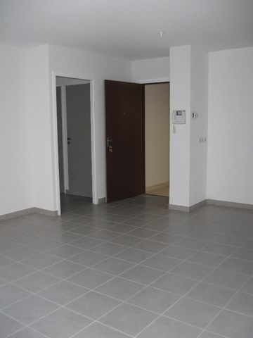 Location : appartement 2 pièces à PERPIGNAN - Photo 2