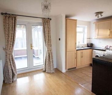 Farley Close, Frome, BA11 - Photo 6