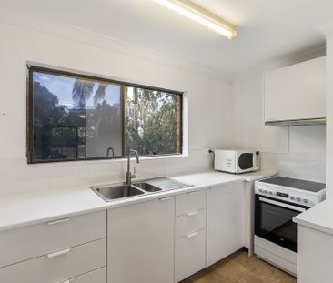 LOW MAINTENANCE LIVING - Photo 3