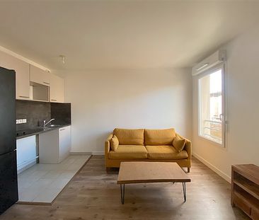 2 pièces - Meublé - 38 m² - 2ème étage - Colocation non autorisée - Photo 5