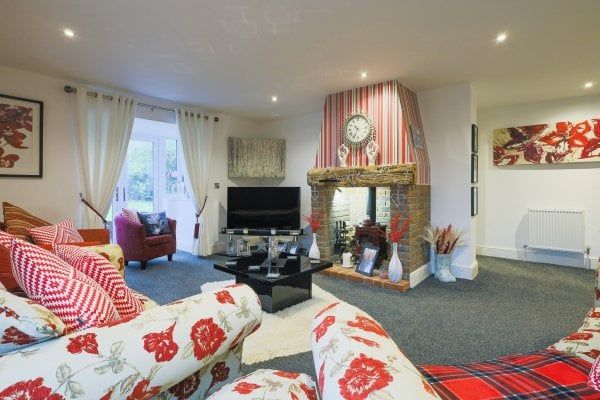 Sidlesham 4 bedroom house to rent - Photo 1