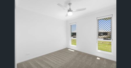 Brand New 4-Bedroom Coastal Home – Perfectly Positioned in Pialba! - Photo 3