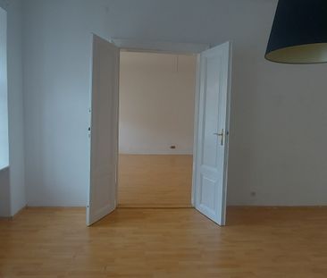 3-ZIMMER ALTBAUMIETWOHNUNG IN KREMS - Photo 5