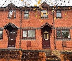 2 bedroom terraced house to rent - Photo 6