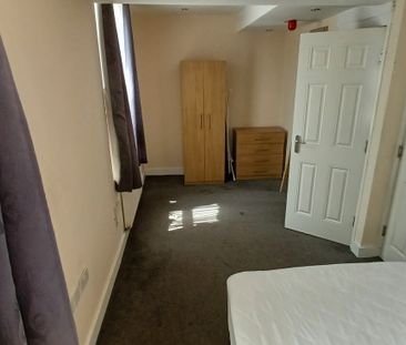 Harold Mount, Hyde Park, Leeds, LS6 1PW - Photo 6