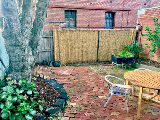 Princes Hill - Photo 1