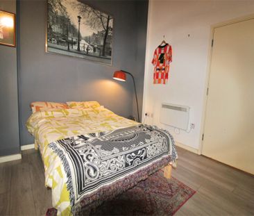 1 Bedroom Apartment To Let - Photo 3