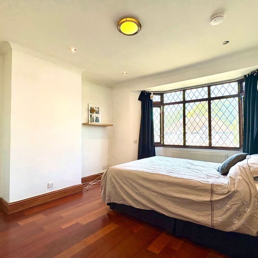 Ferrers Avenue, West Drayton - Photo 1