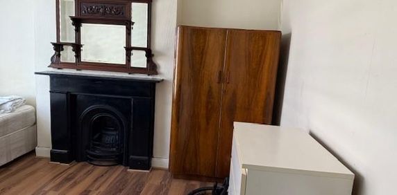 1 bedroom house of multiple occupation to rent - Photo 2