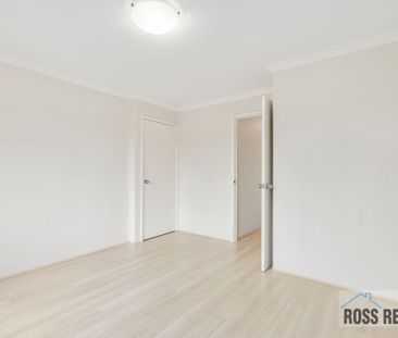 Stunning Home in Ellenbrook - Photo 5