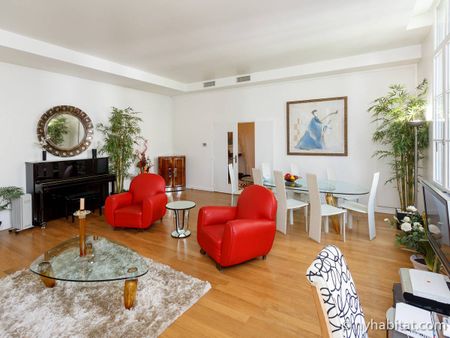 Logement à Paris, Location meublée - T4 - Trocadéro (PA-3406) - Photo 2