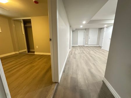For Lease - 226 Falstaff Avenue Unit# Basement, Toronto, Ontario - Photo 5