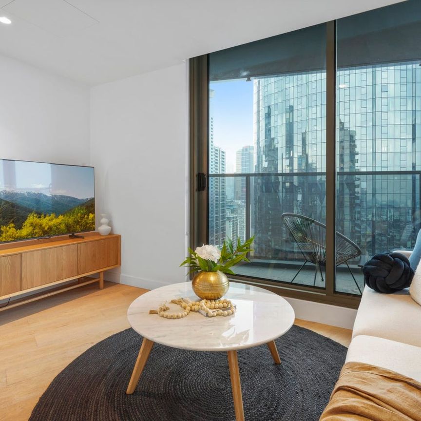 City Lifestyle Awaits in Prime Southbank Location - Photo 1
