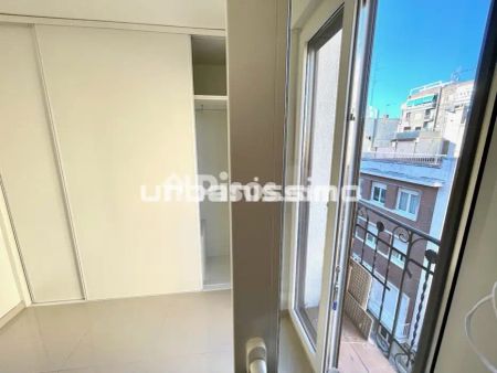 Piso en alquiler en Paseo de las Delicias, cerca de Calle de Ciudad Real - Foto 2