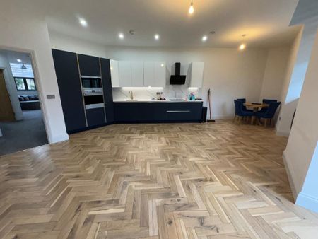 2 bedroom apartment to rent - Photo 4