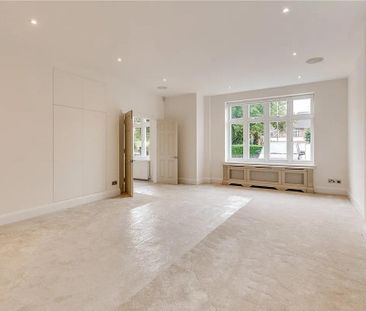 8 bedroom detached house to rent - Photo 1