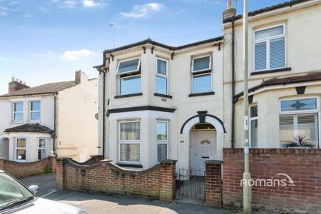 1 bedroom property to rent - Photo 4