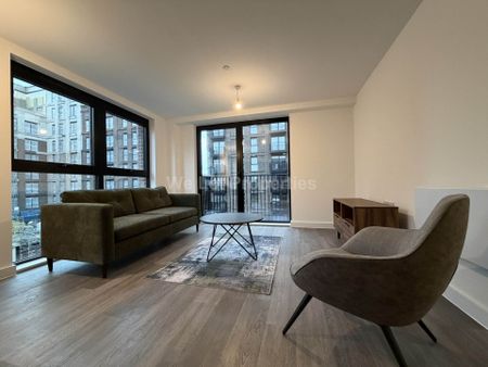 Price £1,450 pcm - Available Now - Furnished - Photo 5