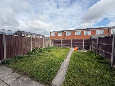 Property For Let - Simnel Close - Photo 2