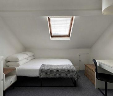 7 bedroom terraced house to rent - Photo 4