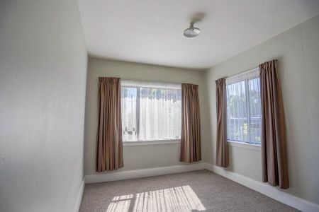 SOCKBURN – 4 BEDROOM, 1 BATHROOM - Photo 4
