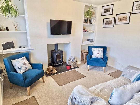 2 bedroom semi-detached house to rent - Photo 1