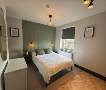 Five Bedroom House Share - Ilkeston - Photo 2